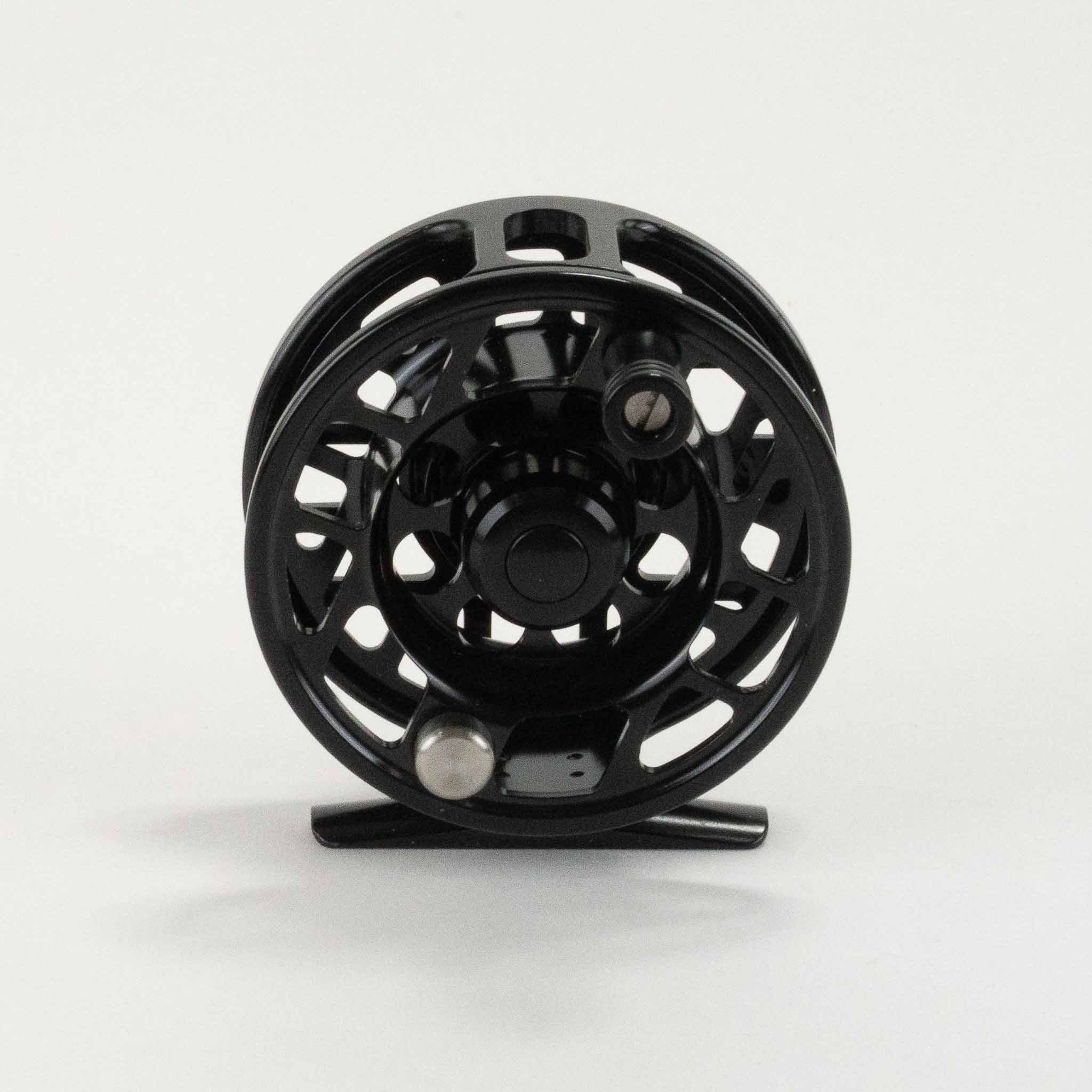 http://outfishers.com/cdn/shop/files/Outfishers_Used_Fly_Reels_Ross_CimarronII_458179_2.jpg?v=1698515156