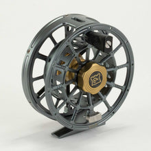 Load image into Gallery viewer, Hardy Z Carbon Fly Reel 8-9-10 RHR
