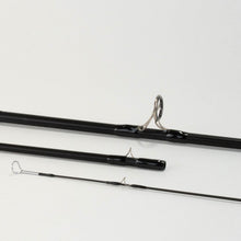 Load image into Gallery viewer, Orvis Helios 3D 790-4 Fly Rod - 7wt 9ft 0in 4pc
