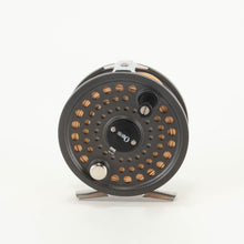 Load image into Gallery viewer, Orvis Battenkill Disc Fly Reel
